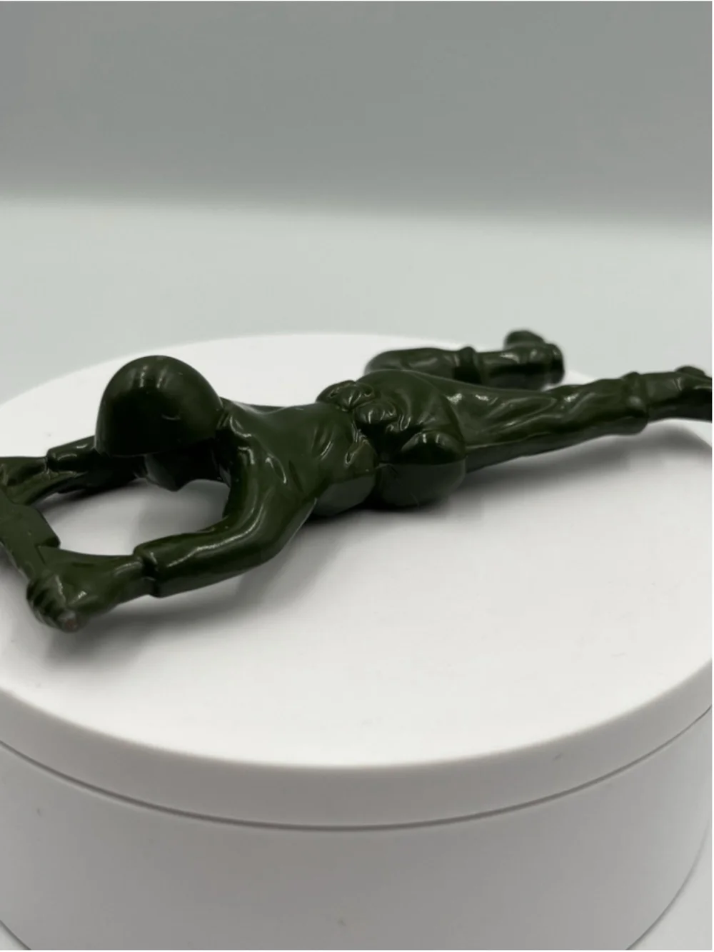SGT. Pryer Army Man Bottle Opener Die Cast Metal Army Green SEE ALL COLLECTOR